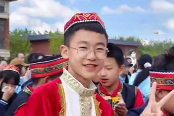 速优少年风采——盘锦市大洼区九年一贯制实验中学八年一班张家宁