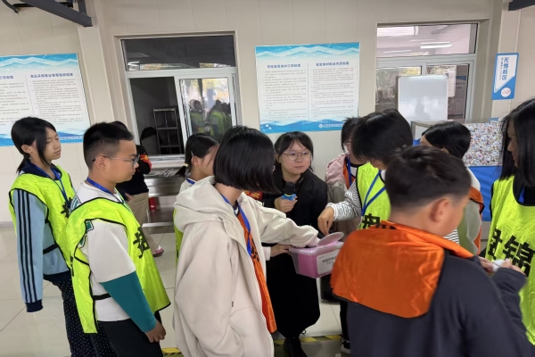 明辨是非明礼向善主题活动